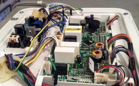 Холодильник сильно морозит