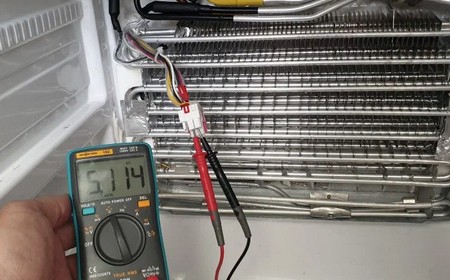 Холодильник сильно морозит