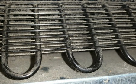 Холодильник включается и выключается