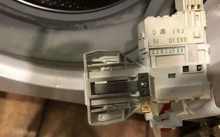 Стиральная машина BEKO не открывается