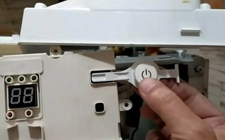 Стиральная машина Bosch не включается
