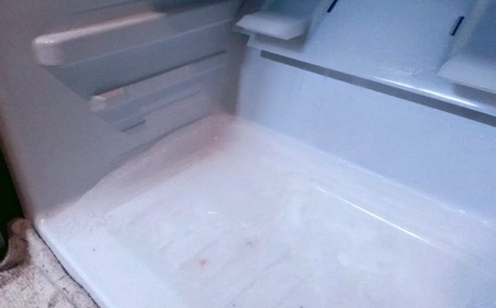 Засор дренажной системы холодильника